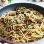 Mushroom and Garlic Spaghetti Dinner Recipe