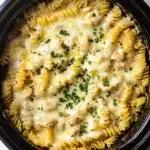 Slow Cooker Pesto Mozzarella Pasta Recipe