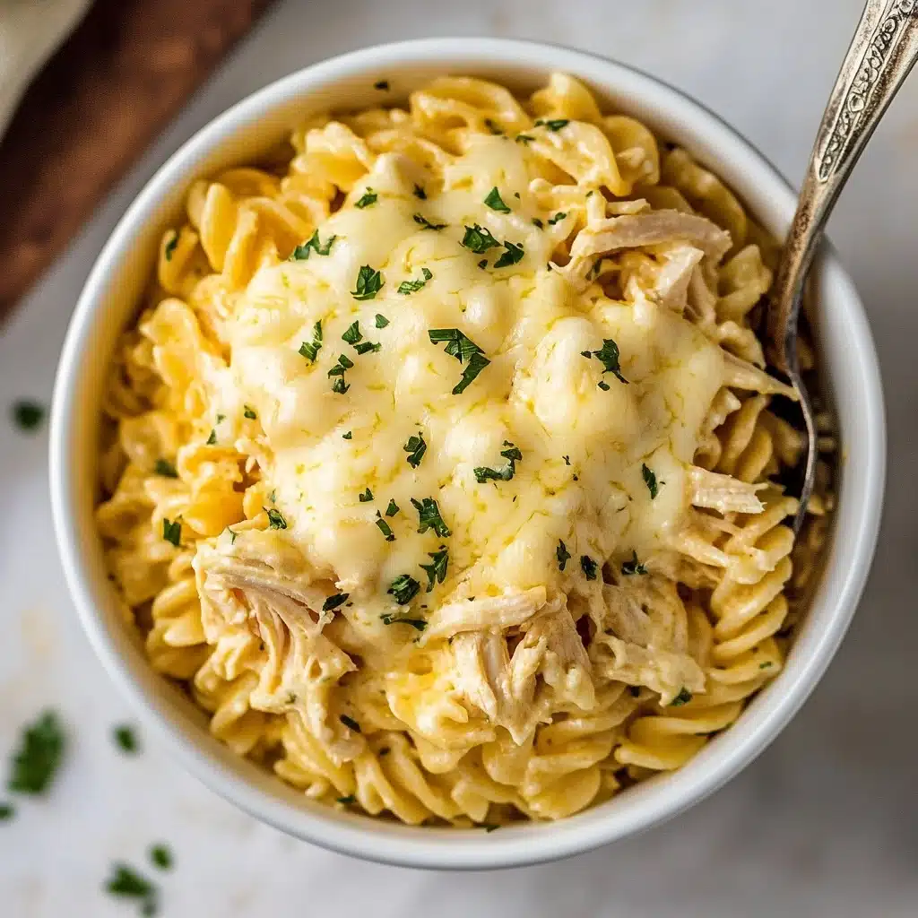 Slow Cooker Pesto Mozzarella Pasta Recipe - Recipe Image