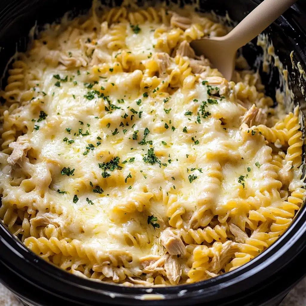 Slow Cooker Pesto Mozzarella Pasta Recipe - Recipe Image