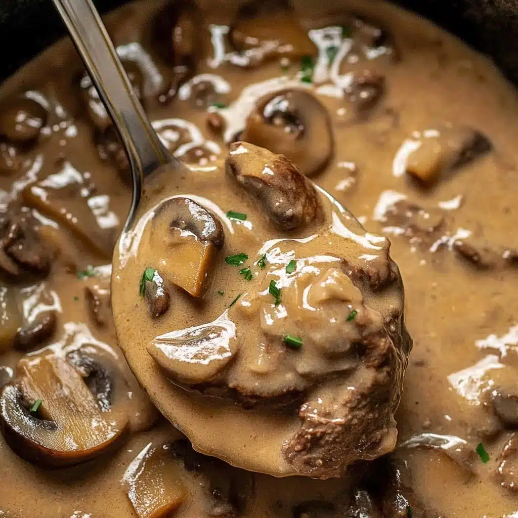 Slow Cooker Beef Stroganoff, beef stroganoff recipe, easy beef stroganoff, creamy beef stroganoff, comforting beef dinner