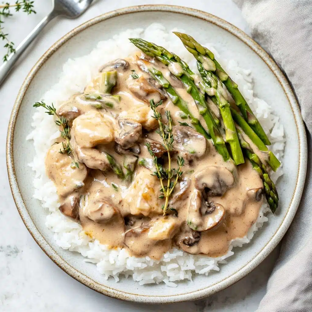 One Pot Creamy Chicken and Asparagus Recipe - Recipe Image