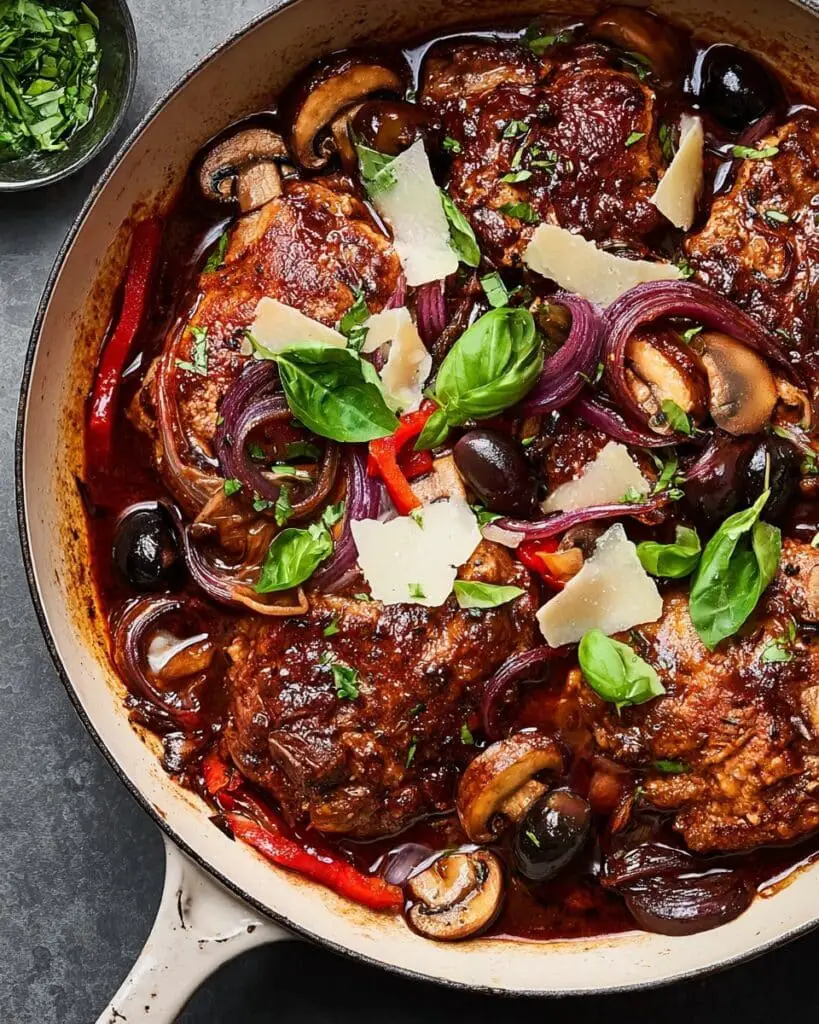 Classic Chicken Cacciatore with Red Wine, Mushrooms, and Vegetables Recipe
