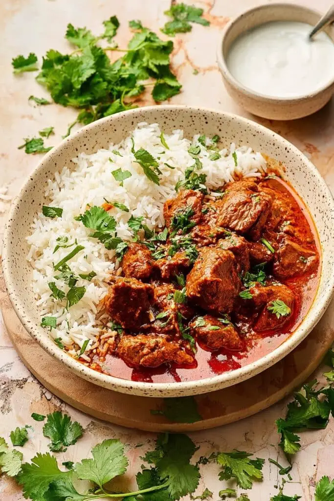 Flavors of the Middle East: Classic Lamb Curry Recipe